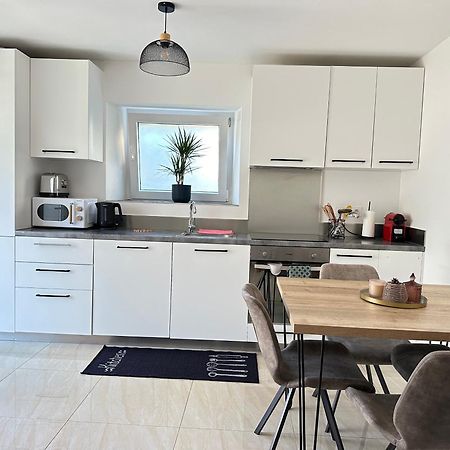 Superbe Appartement Proche De Stations De Ski Тонон-ле-Бен Екстериор снимка
